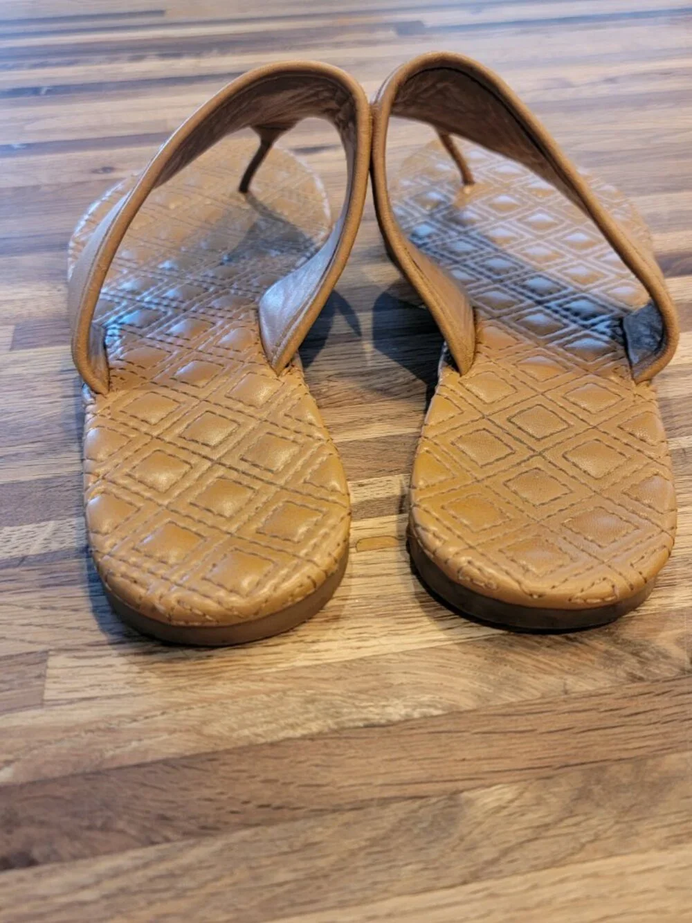 Tory Burch Fleming Thong/Post Toe Leather Sandals with Quilted Sole